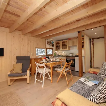 Appartamento Grand Roc C121 From Slopes 280m, Parking & Wifi - Happy *